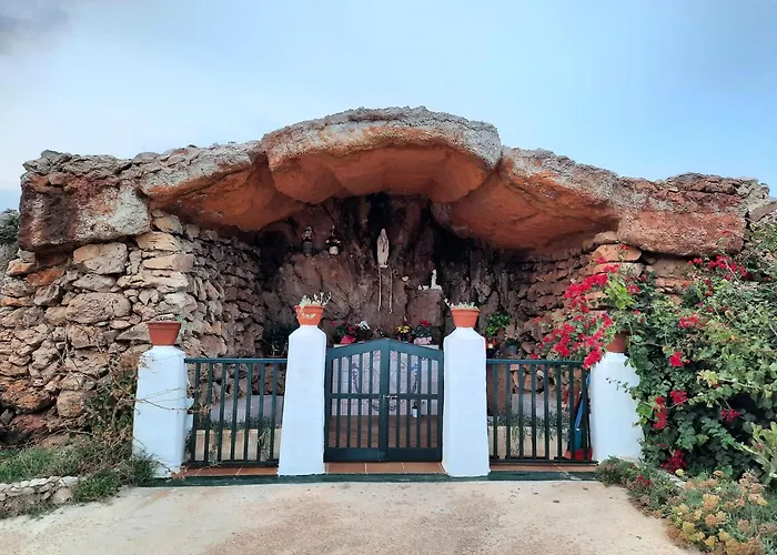 Ca'n Bernat Triay Tramuntana 37, 1 * Fornells (Menorca)